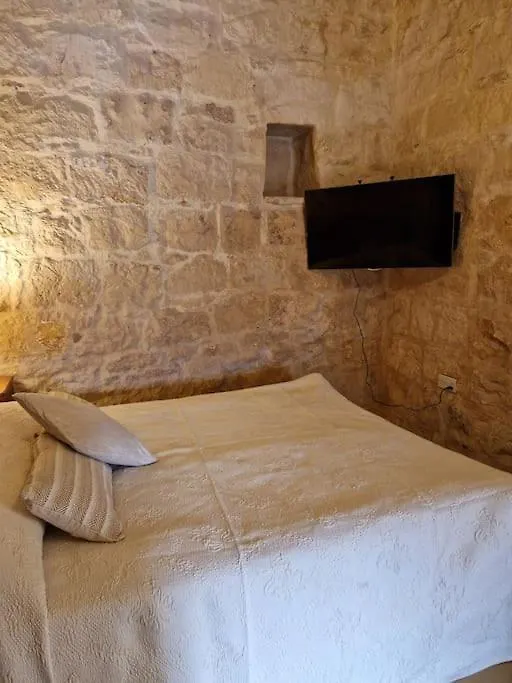Cozy 1 Bedroom House In Iz-Zejtun 0*, Zejtun